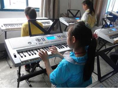 招聘呼伦贝尔电子琴家教老师